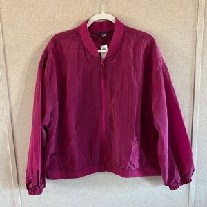 Old Navy Windbreaker Jacket Women’s XL Magenta Lightweight Zip Up NWT Athleisure